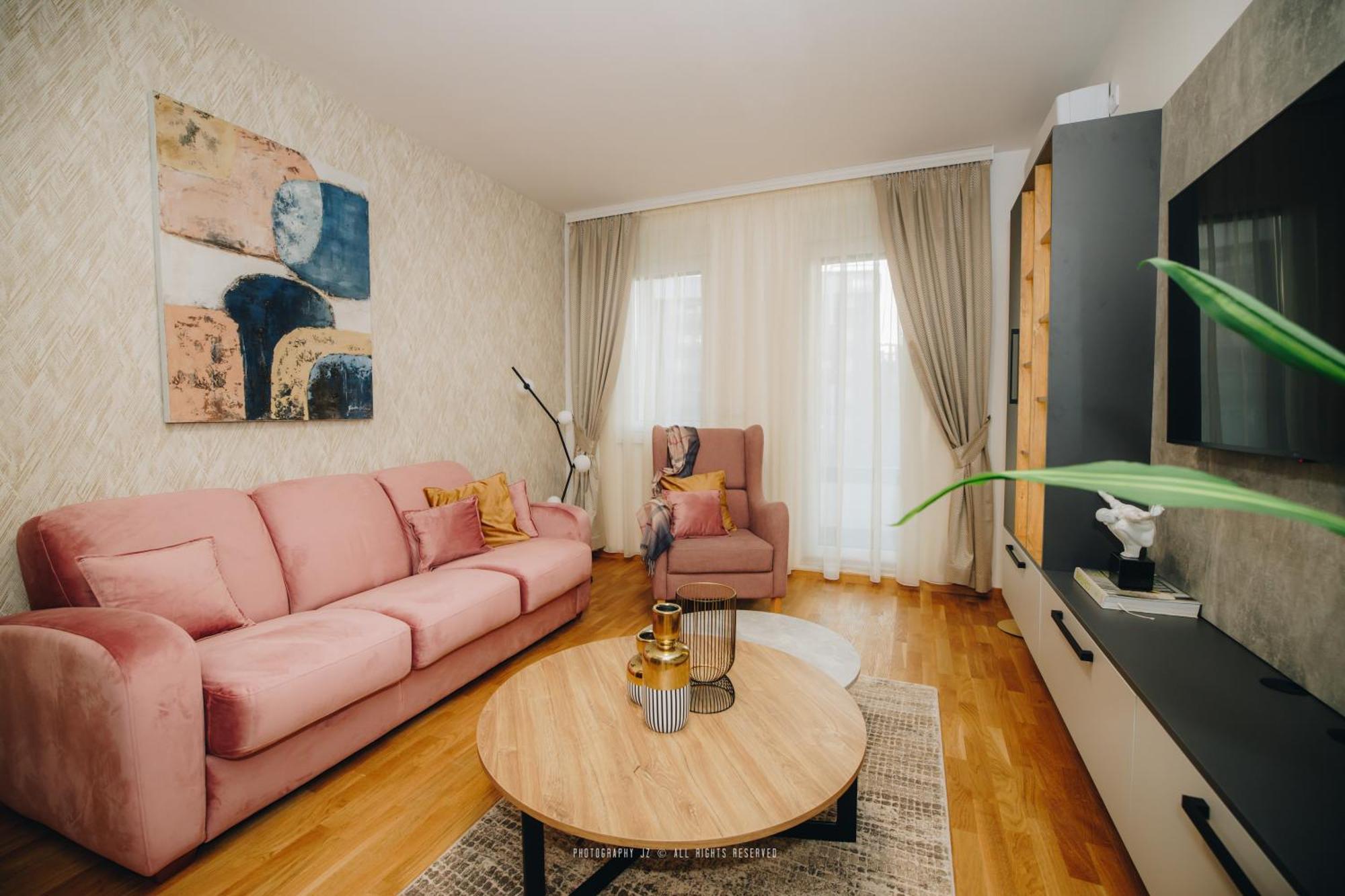 Lust Premium Ii * Kragujevac